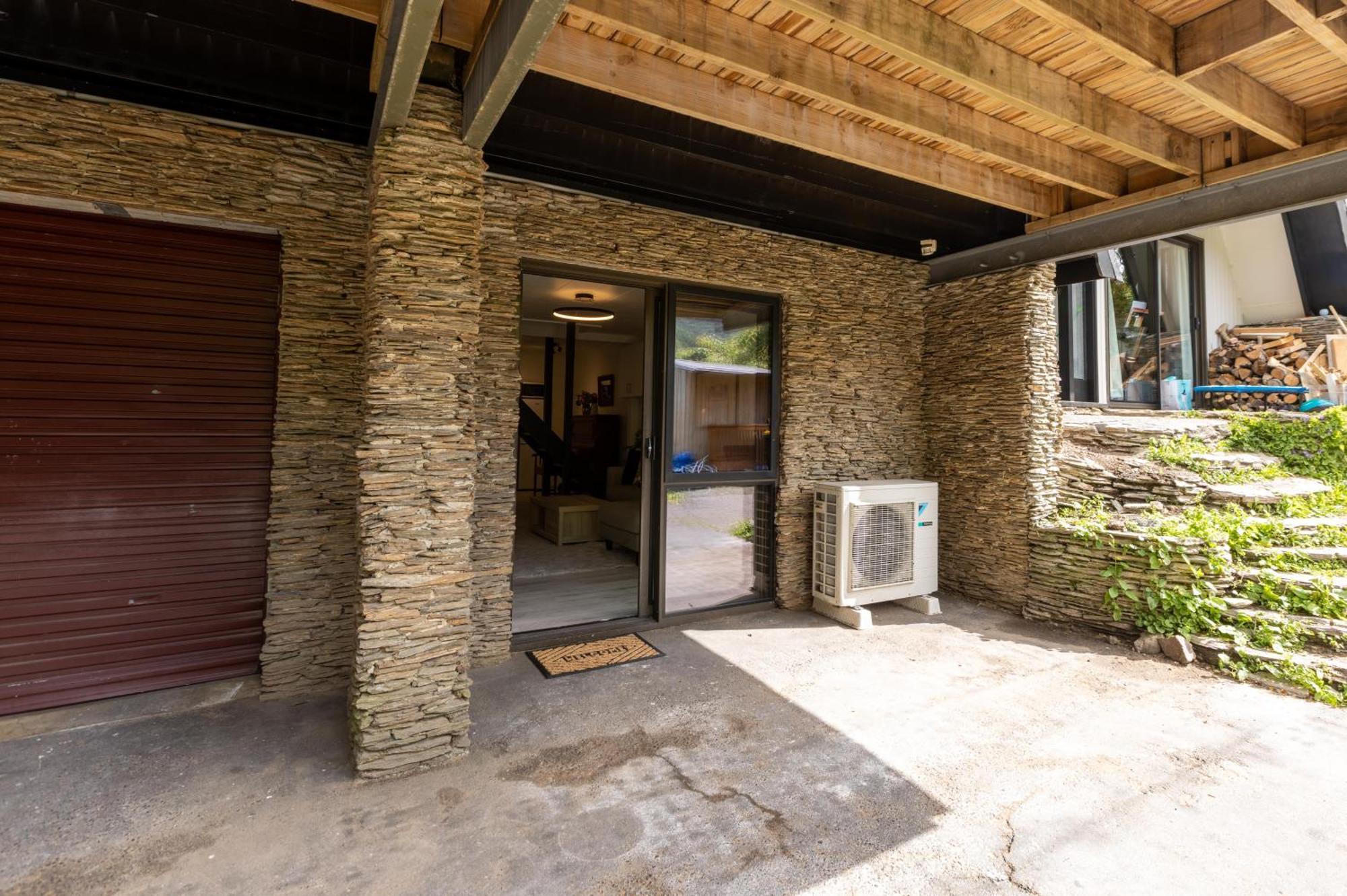 In Town, Close To Nature Apartment Dunedin Exterior photo
